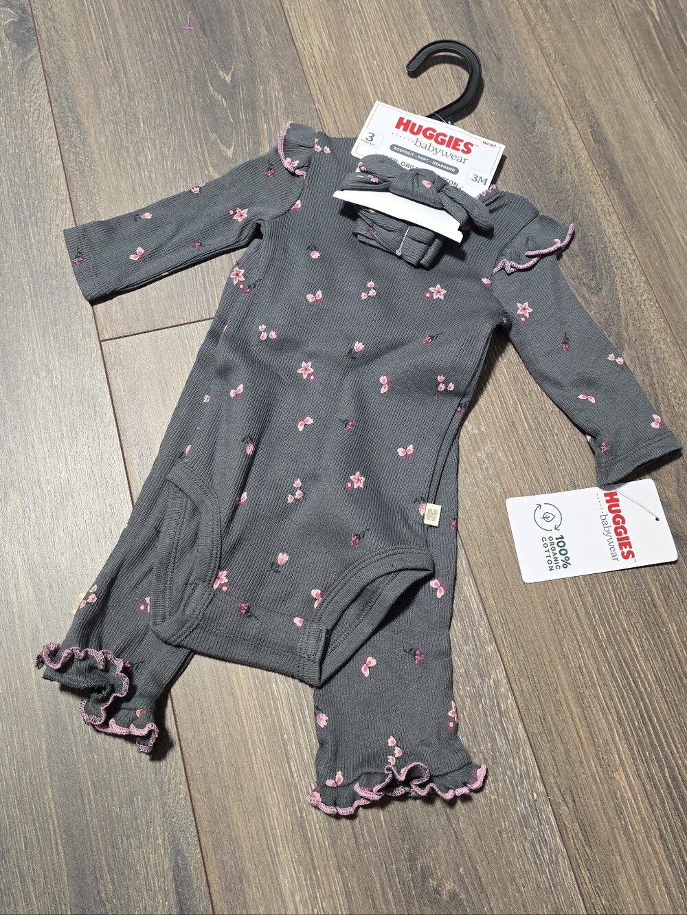 Huggies NEW 3pc Baby Girl 100% Organic Cotton Gray Pink Floral Print Gift Set 3m